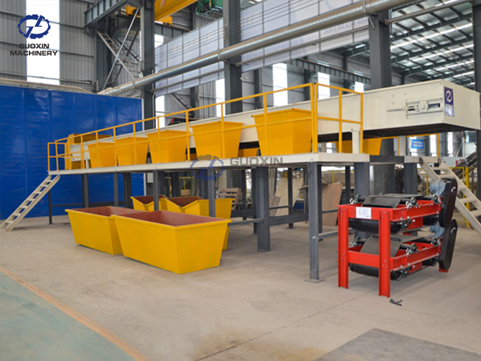 manual sorting table photo