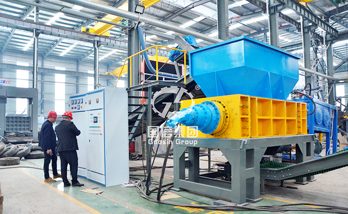 operation of Construction garbage Shredder